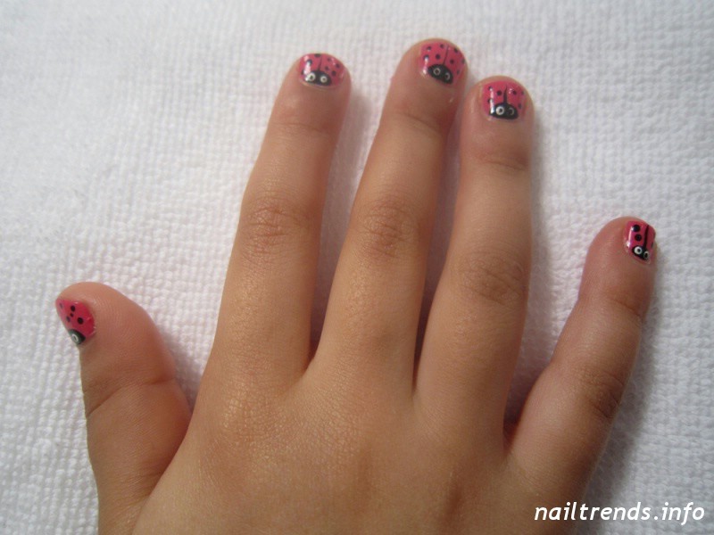 Painting Nails, Painting nails.avi_snapshot_03.5 @iMGSRC.RU